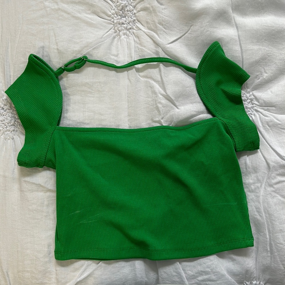 Green short shoulder off the shoulder open back shirt